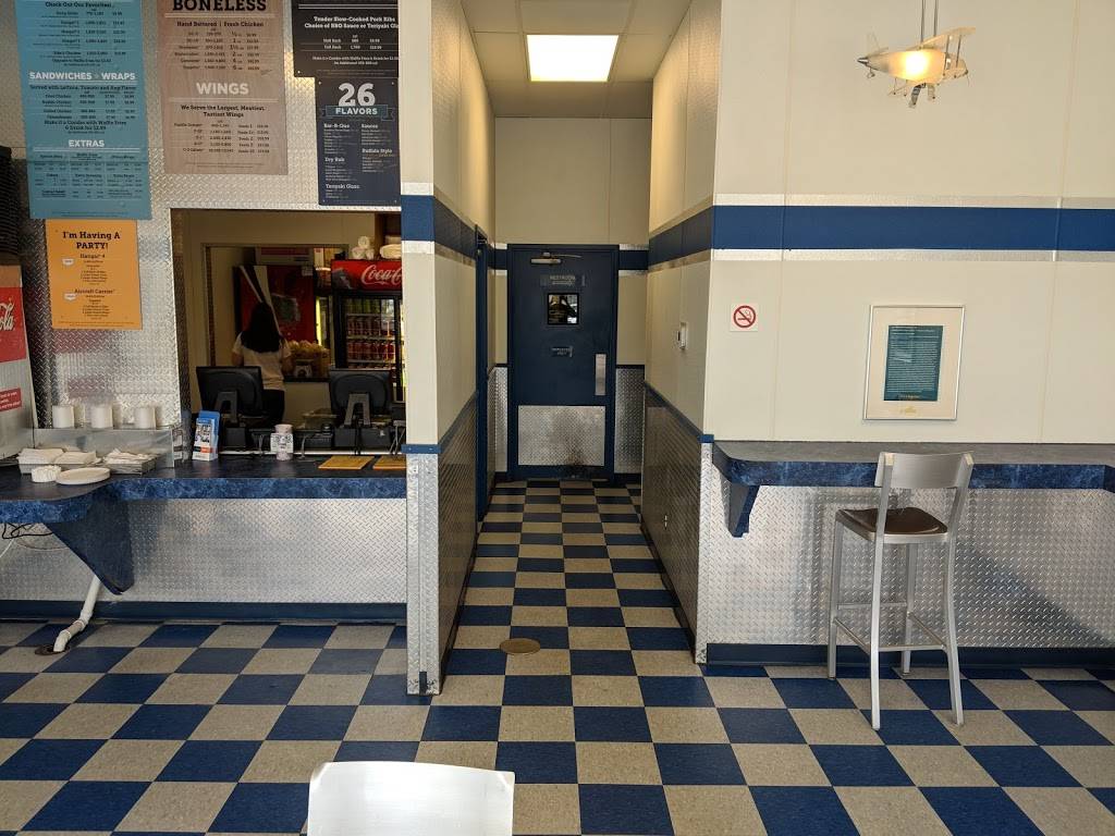 Wings Over East Lansing | restaurant | 1391 Grand River Ave, East Lansing, MI 48823, USA | 5173325555 OR +1 517-332-5555