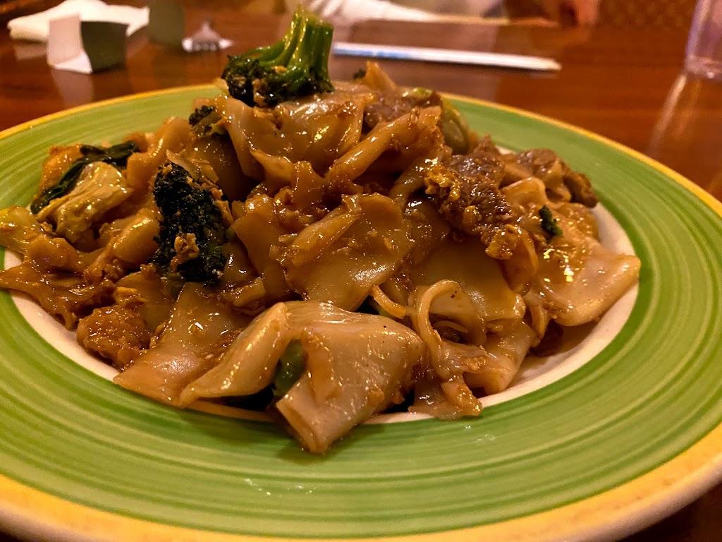 Little Thai Restaurant | restaurant | 4142 Brooklyn Ave NE #105, Seattle, WA 98105, USA | 2065488009 OR +1 206-548-8009