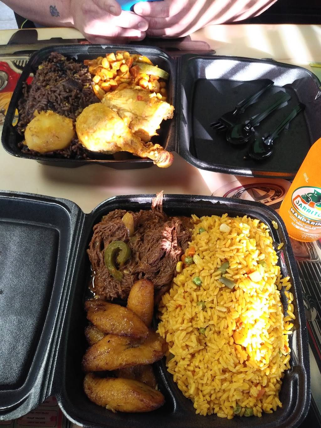 Antojitos Cuban Cuisine | restaurant | 3232 N Tamiami Trail, Sarasota, FL 34234, USA | 9413552200 OR +1 941-355-2200