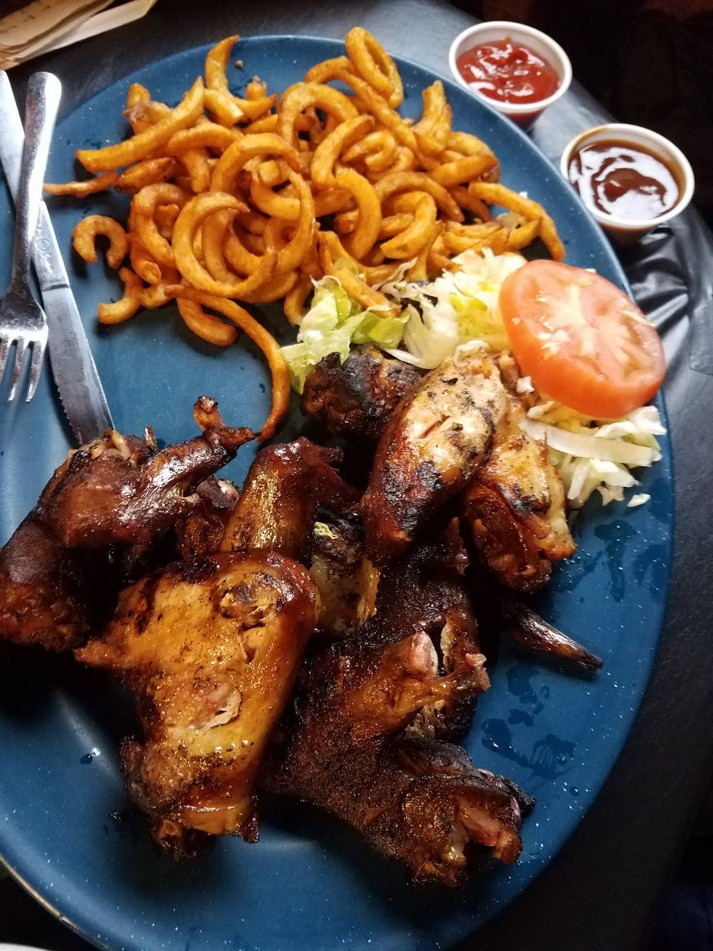 The Texan BBQ | restaurant | 101 N Main St, Algonquin, IL 60102, USA | 8476582130 OR +1 847-658-2130