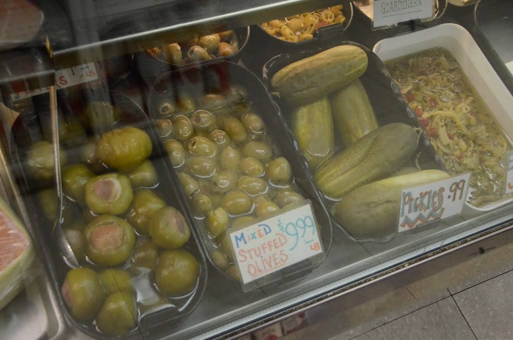 Ambrosinos Italian Market & Deli | restaurant | 20495 South La Grange Road, Frankfort, IL 60423, USA | 8154645002 OR +1 815-464-5002