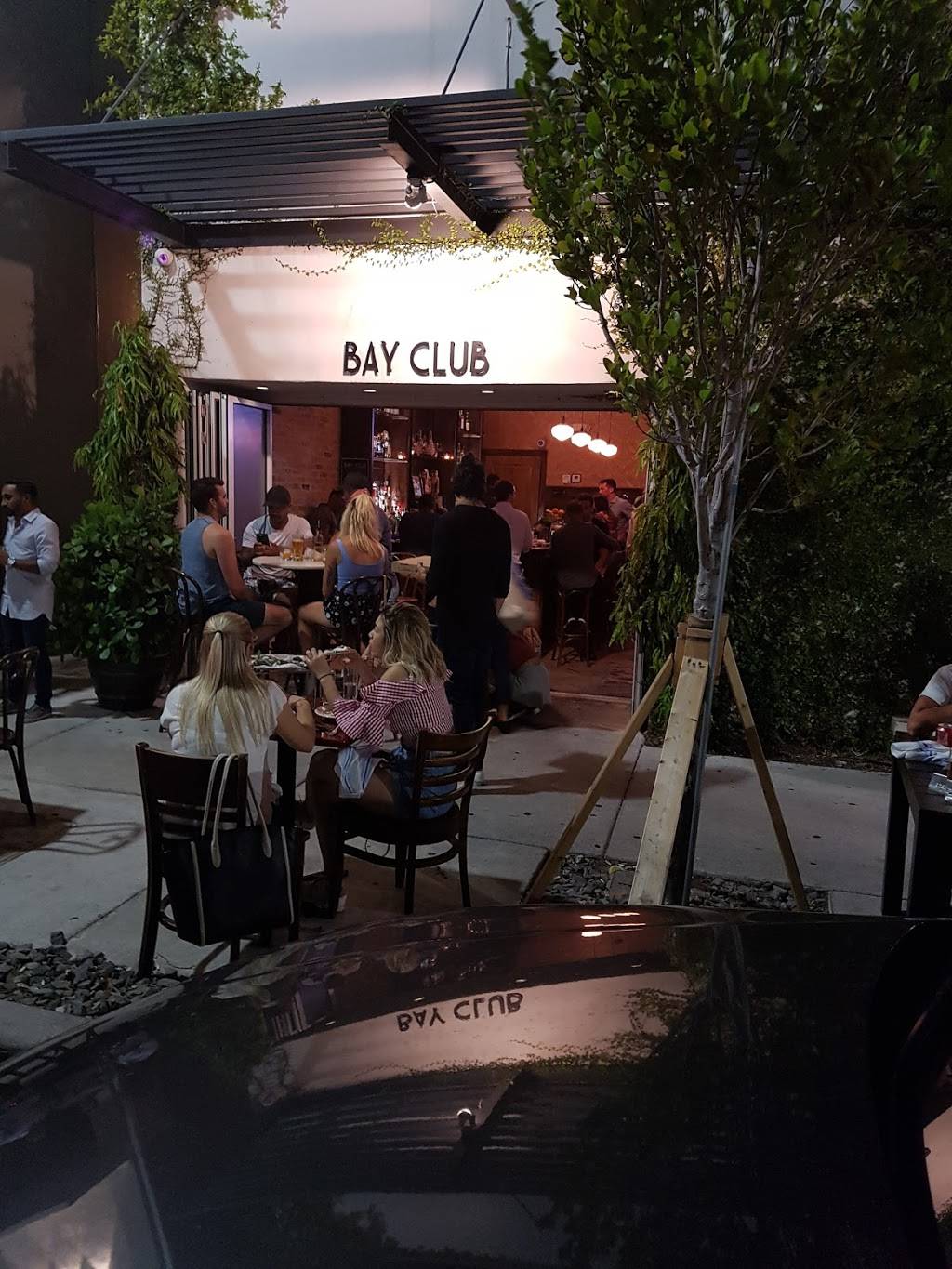 The Bay Club | restaurant | 1930 Bay Rd, Miami Beach, FL 33139, USA | 3056954441 OR +1 305-695-4441