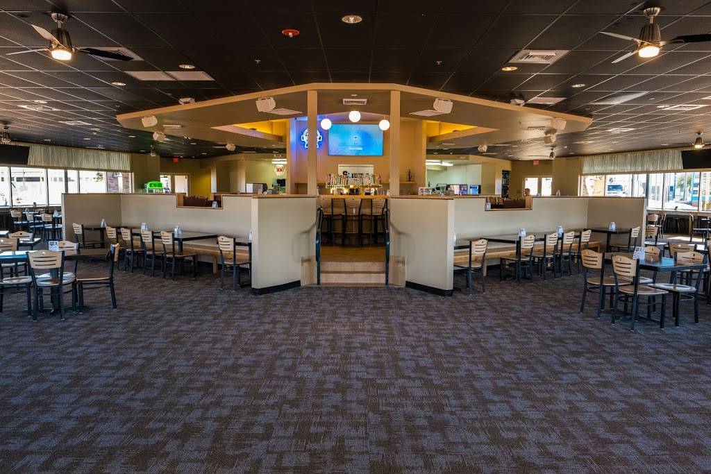 Cactus Yards | restaurant | 4536 E Elliot Rd, Gilbert, AZ 85234, USA | 4805036640 OR +1 480-503-6640