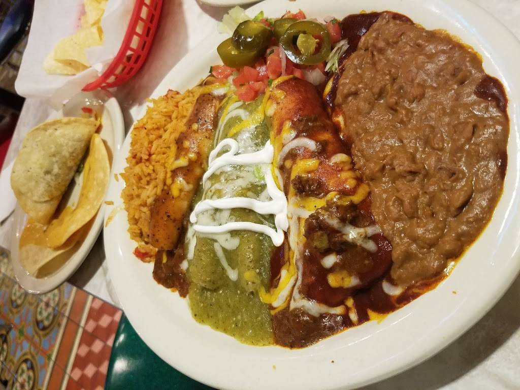 Chuys | restaurant | 21365 Epicerie Plaza, Sterling, VA 20164, USA | 5713131912 OR +1 571-313-1912