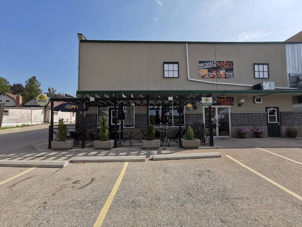 Outback Restaurant & Lounge | restaurant | 500 Norwich Ave, Woodstock, ON N4S 3W5, Canada | 5192905151 OR +1 519-290-5151