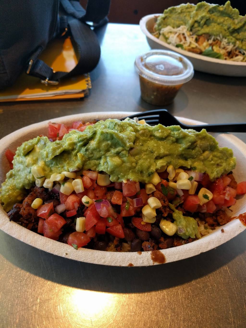 Chipotle Mexican Grill | restaurant | 629 S Harbor Blvd, Santa Ana, CA 92704, USA | 7147758531 OR +1 714-775-8531
