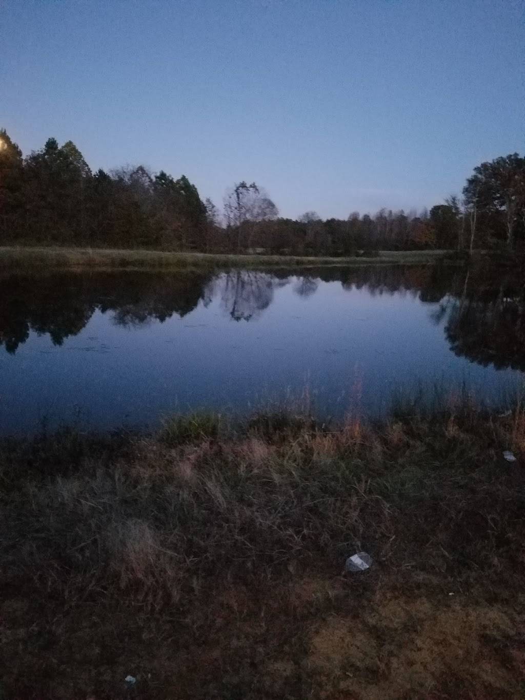 Moores Grocery & Grill | restaurant | 9020 Cornwall Rd, Oxford, NC 27565, USA | 9196900804 OR +1 919-690-0804