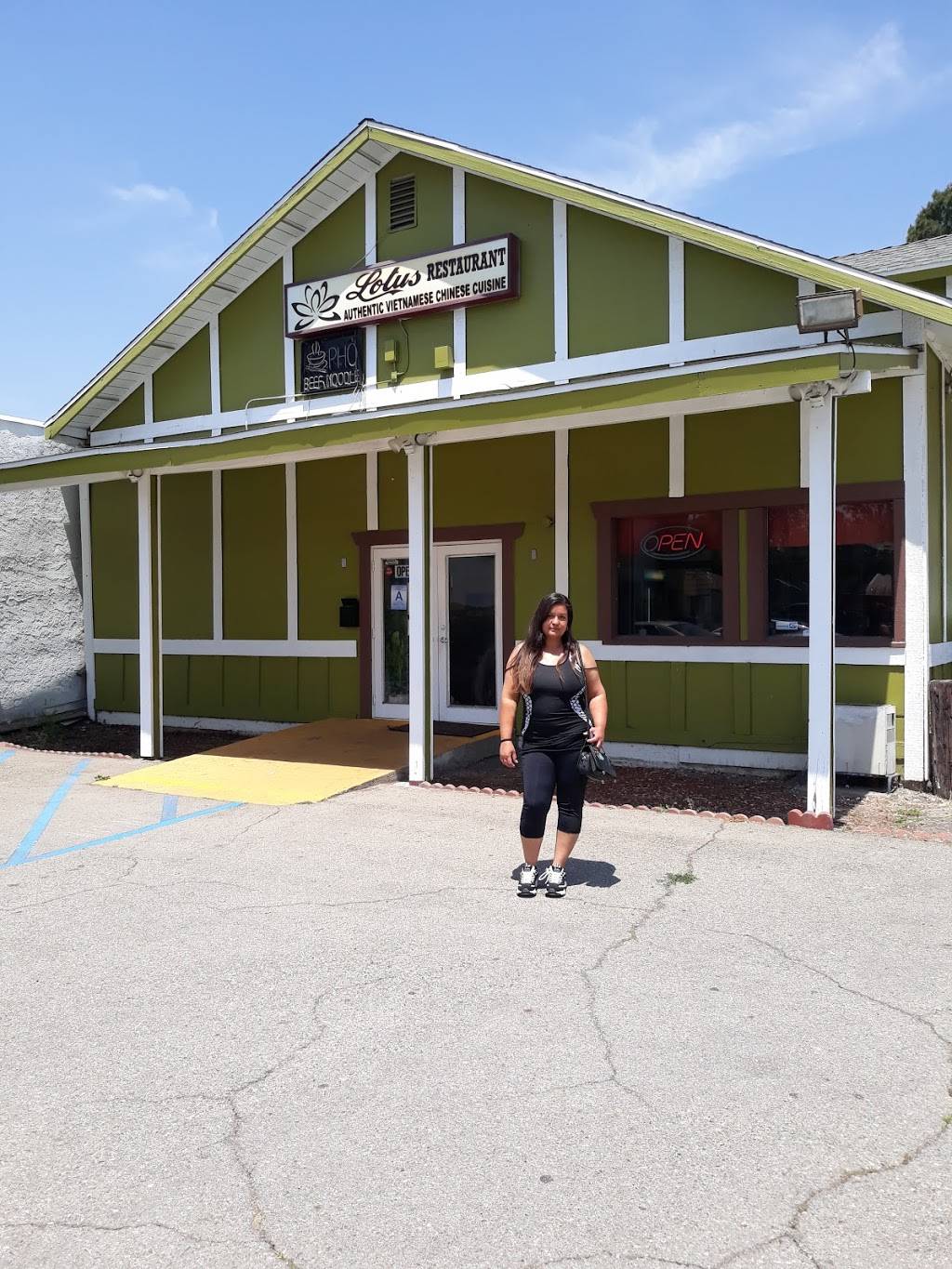 Lotus Restaurant | restaurant | 258 E Baseline St, San Bernardino, CA 92410, USA | 9093831526 OR +1 909-383-1526