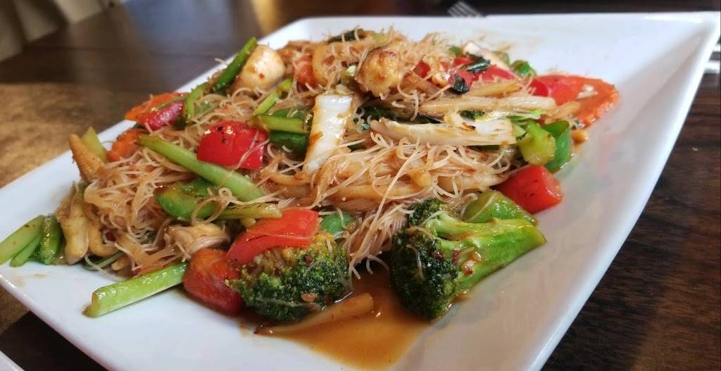 Thai Country Cafe | restaurant | 6223 Delmar Blvd, St. Louis, MO 63130, USA | 3148620787 OR +1 314-862-0787