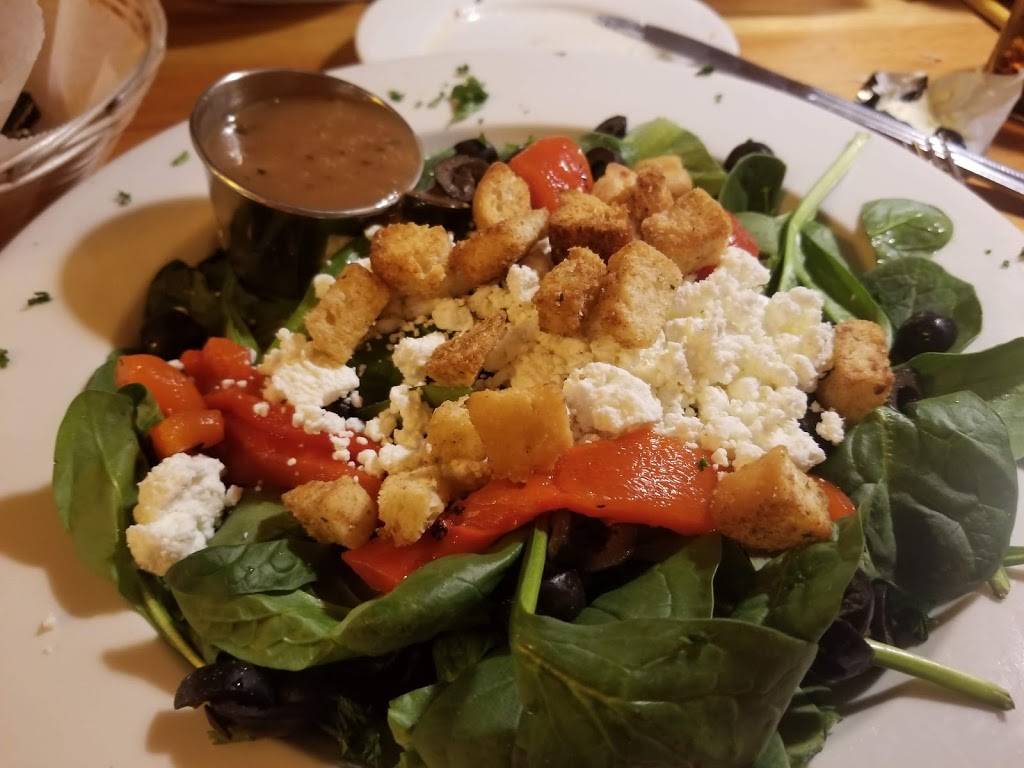 Darios Ristorante | restaurant | 187 River St, Fitchburg, MA 01420, USA | 9786273974 OR +1 978-627-3974