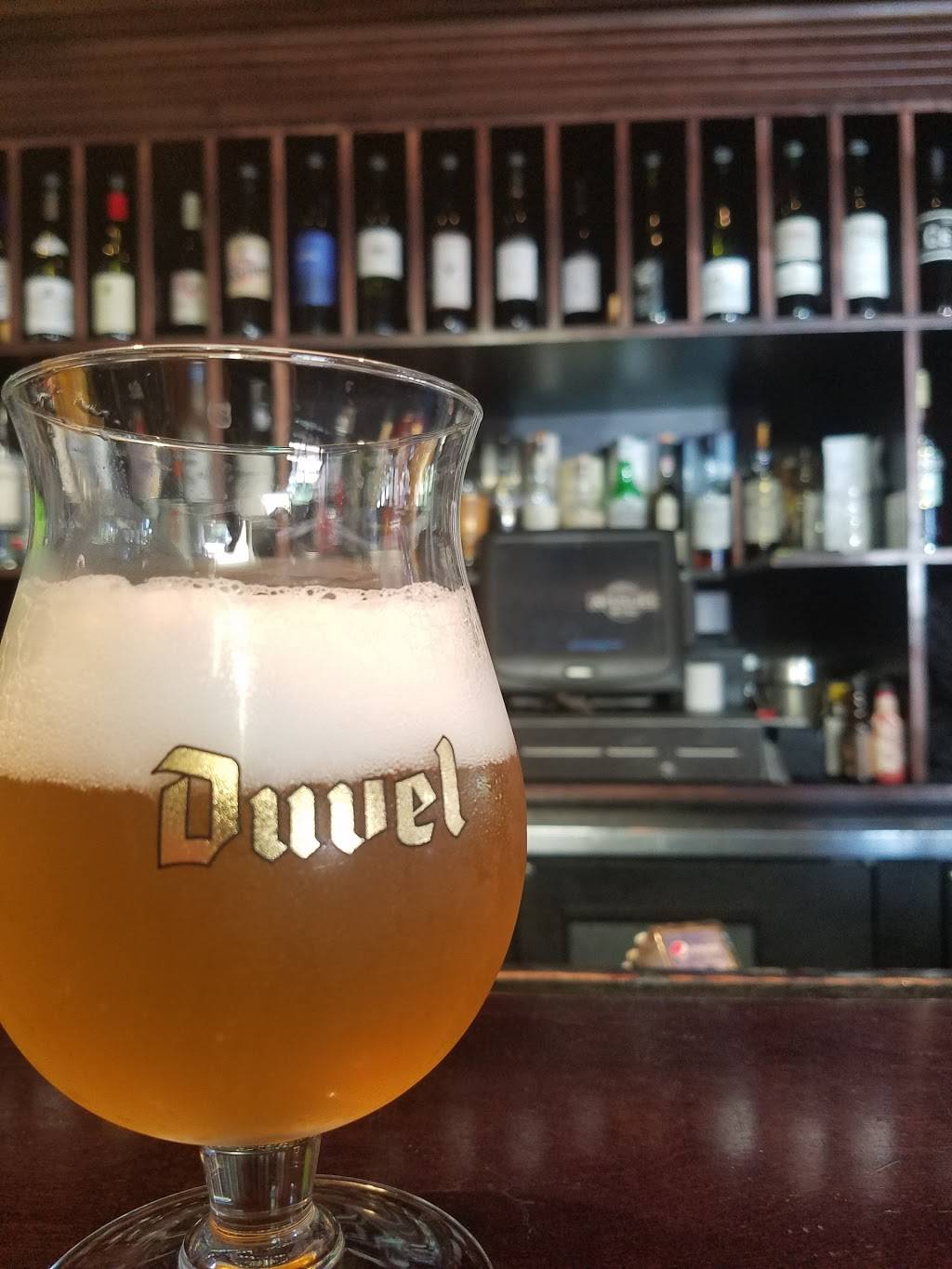 Avenues Bistro | restaurant | 338 W 63rd St, Kansas City, MO 64113, USA | 8163335700 OR +1 816-333-5700