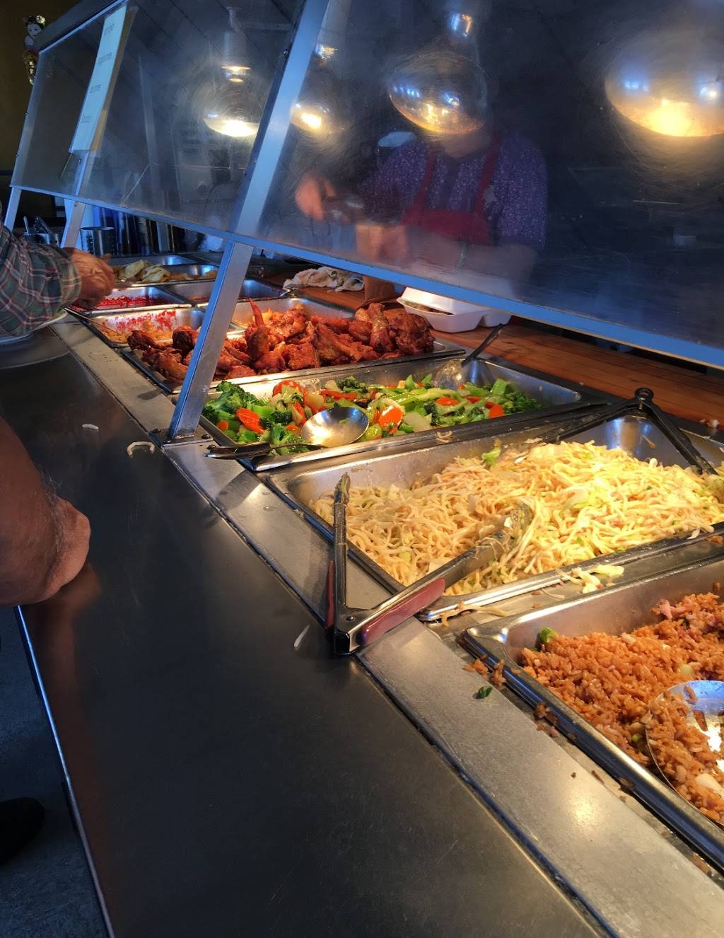 Suns Garden | restaurant | 721 E Charter Way, Stockton, CA 95206, USA | 2094630751 OR +1 209-463-0751