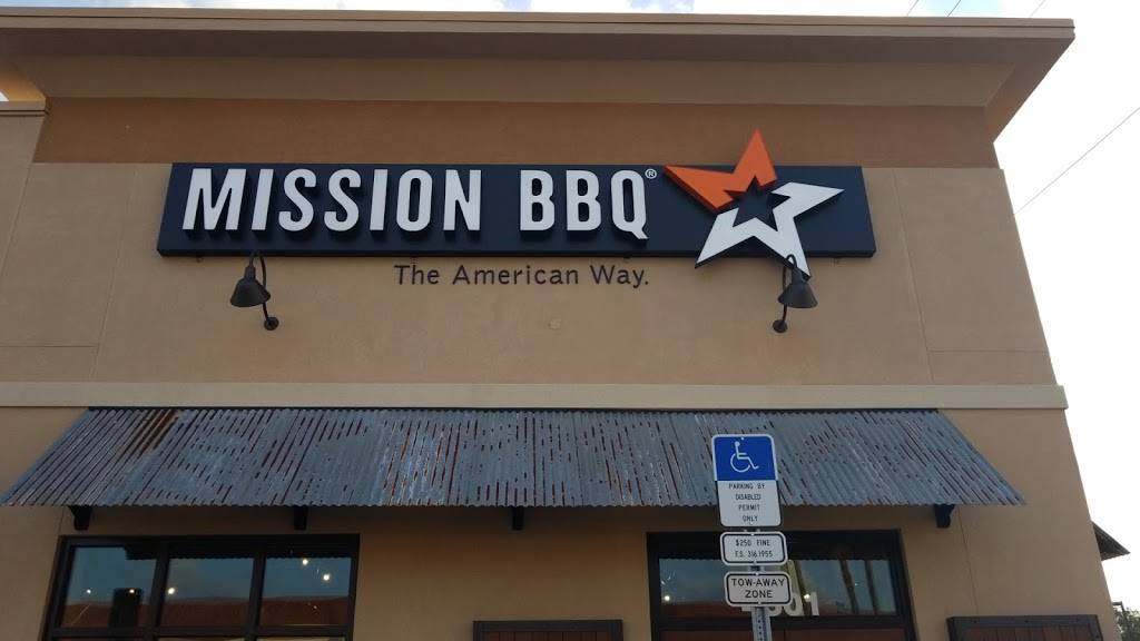 MISSION BBQ | restaurant | 4501 14th St W, Bradenton, FL 34207, USA | 9412094887 OR +1 941-209-4887