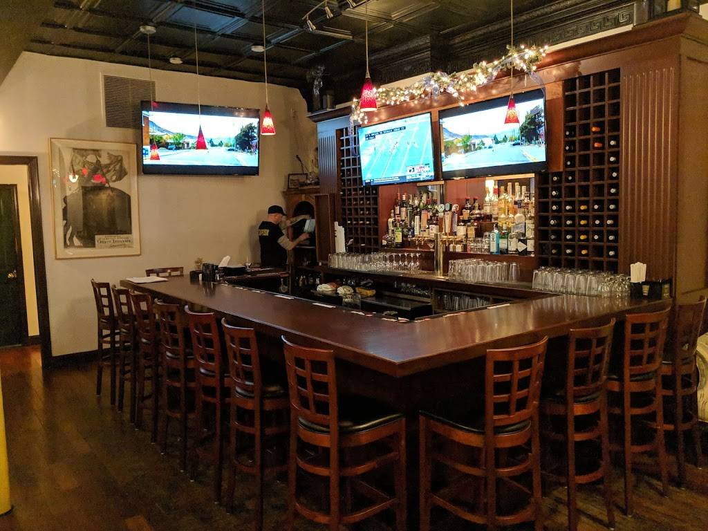 Town Tavern | restaurant | 201 Massachusetts Ave, Arlington, MA 02474, USA | 7818595413 OR +1 781-859-5413