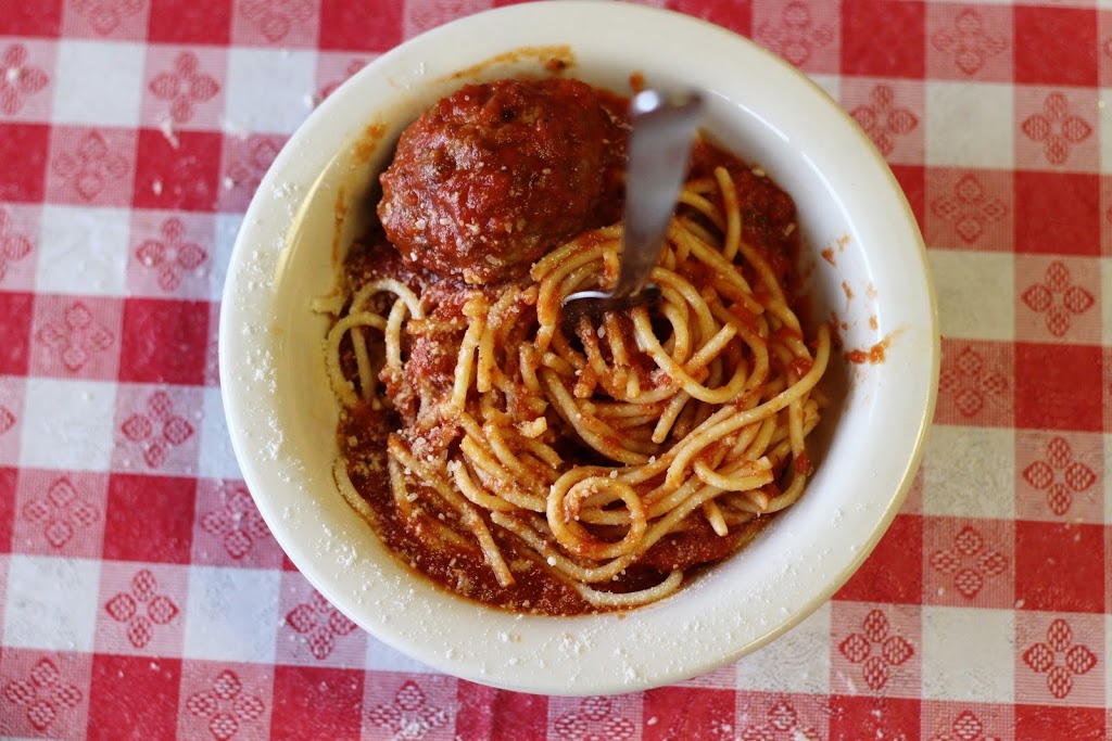 Mama Juliannes North Royalton | restaurant | 12782 Royalton Rd, North Royalton, OH 44133, USA | 4406289888 OR +1 440-628-9888