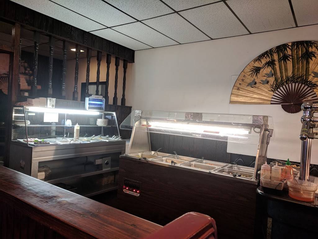 Yummy Yummy Asian Cuisine and Grill | restaurant | 105 W 1st St, Lyons, KS 67554, USA | 6202572888 OR +1 620-257-2888