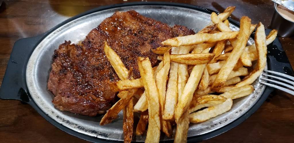 Raceway Grill | restaurant | 1207 Harry Byrd Hwy, Darlington, SC 29532, USA | 8433939212 OR +1 843-393-9212