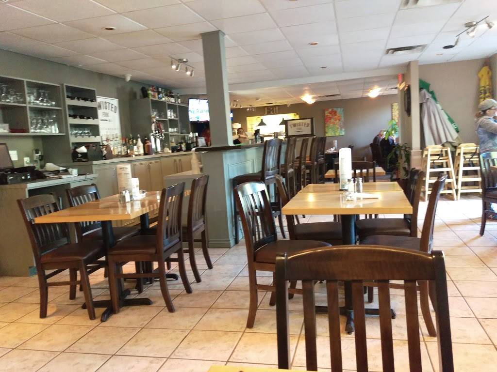 Twisted Fork Restaurant & Catering Inc | restaurant | 62 Main St, Mount Albert, ON L0G 1M0, Canada | 9054731111 OR +1 905-473-1111