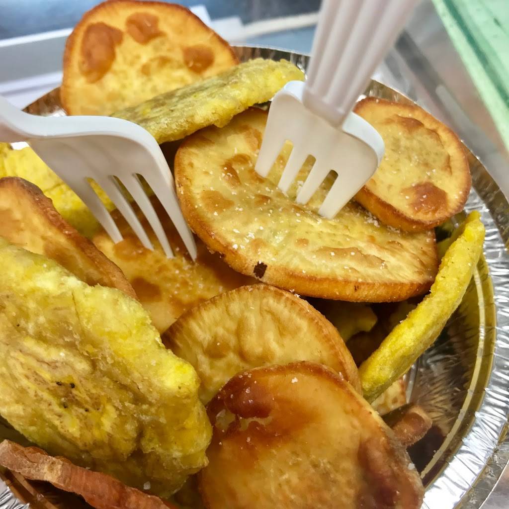 El Boulevard Fritura Chimichurry Bbq | restaurant | 3880 10th Ave, New York, NY 10034, USA | 9173343600 OR +1 917-334-3600