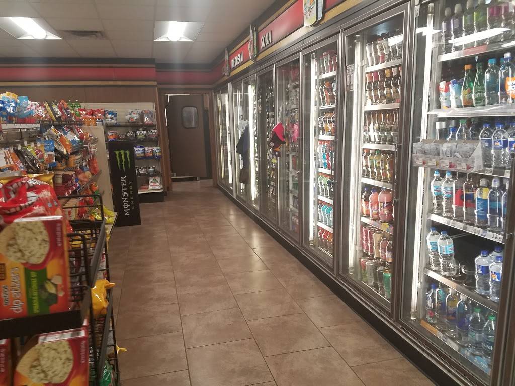 Caseys | meal takeaway | 1021 19th Ave SW, Willmar, MN 56201, USA | 3202147590 OR +1 320-214-7590