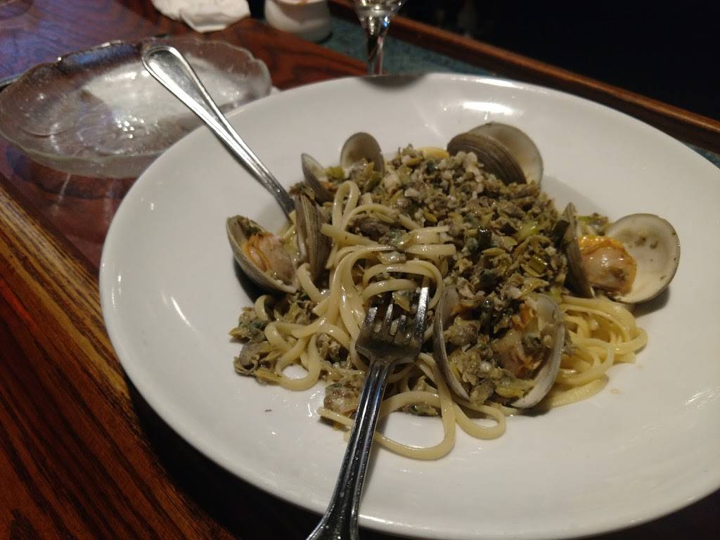 Angelos Pizza | restaurant | 2705 Main St, Glastonbury, CT 06033, USA | 8606574401 OR +1 860-657-4401