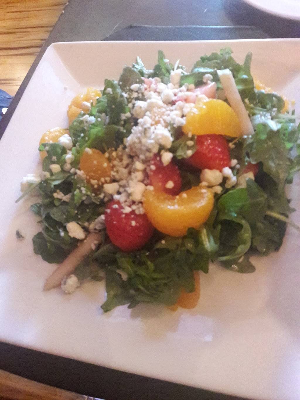 GKs Red Dog Tavern | restaurant | 1 Convent Rd, Morristown, NJ 07960, USA | 9735855700 OR +1 973-585-5700