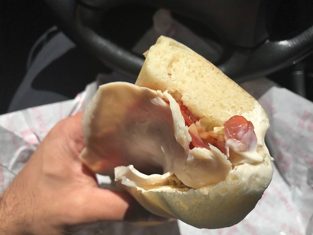 Jimmy Johns | meal delivery | 2115 W Roscoe St, Chicago, IL 60618, USA | 7735285646 OR +1 773-528-5646