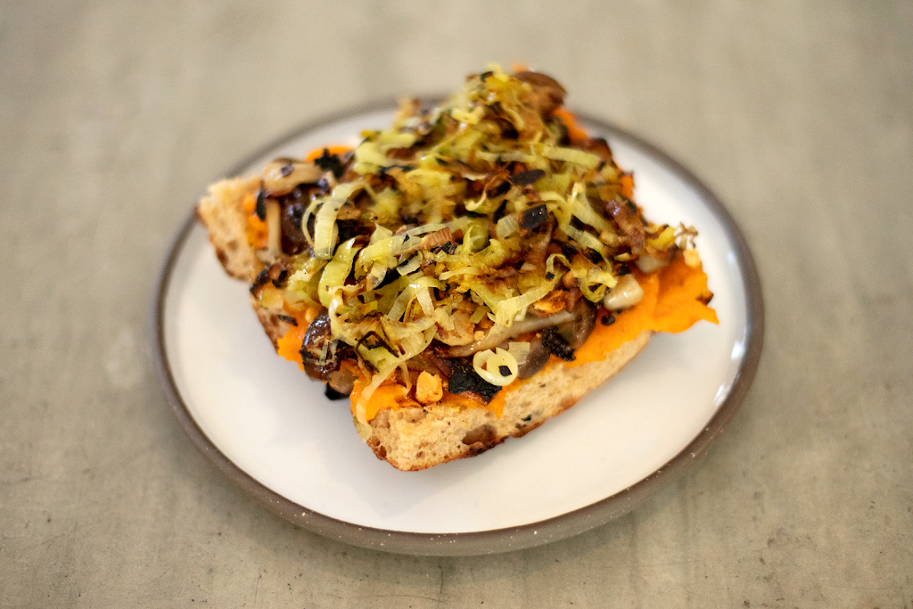 Yarrow | cafe | 487 S Fairfax Ave, Los Angeles, CA 90036, USA | 3234132773 OR +1 323-413-2773