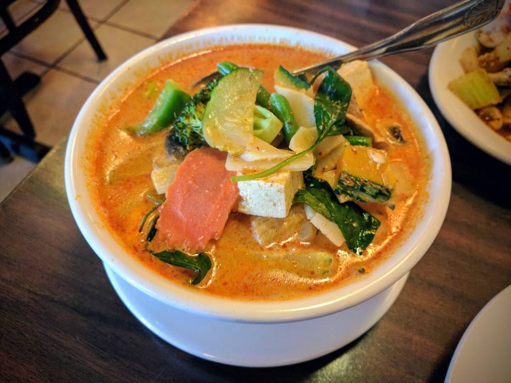 The Old Siam | restaurant | 1111 W El Camino Real, Sunnyvale, CA 94087, USA | 4085308552 OR +1 408-530-8552