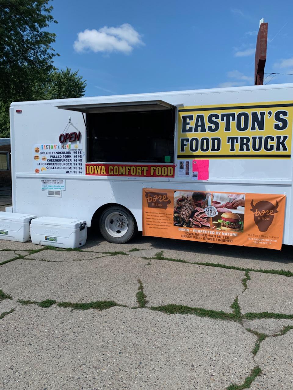 Eastons | restaurant | 112 W Court Ave, Winterset, IA 50273, USA | 5154947007 OR +1 515-494-7007