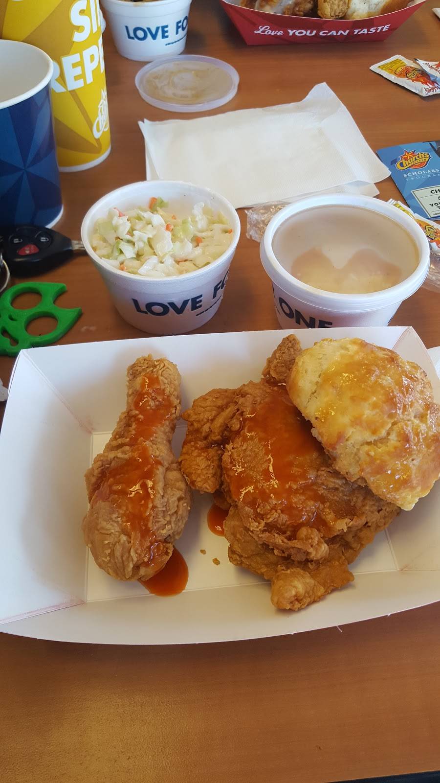 Churchs Chicken | restaurant | 3040 E 8th St, National City, CA 91950, USA | 6194797555 OR +1 619-479-7555