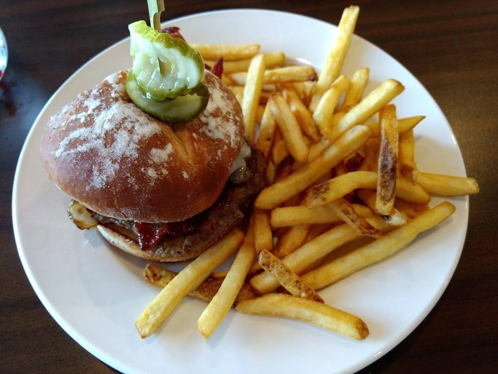 Bob Evans | restaurant | 2433 S Reynolds Rd, Toledo, OH 43614, USA | 4193811422 OR +1 419-381-1422