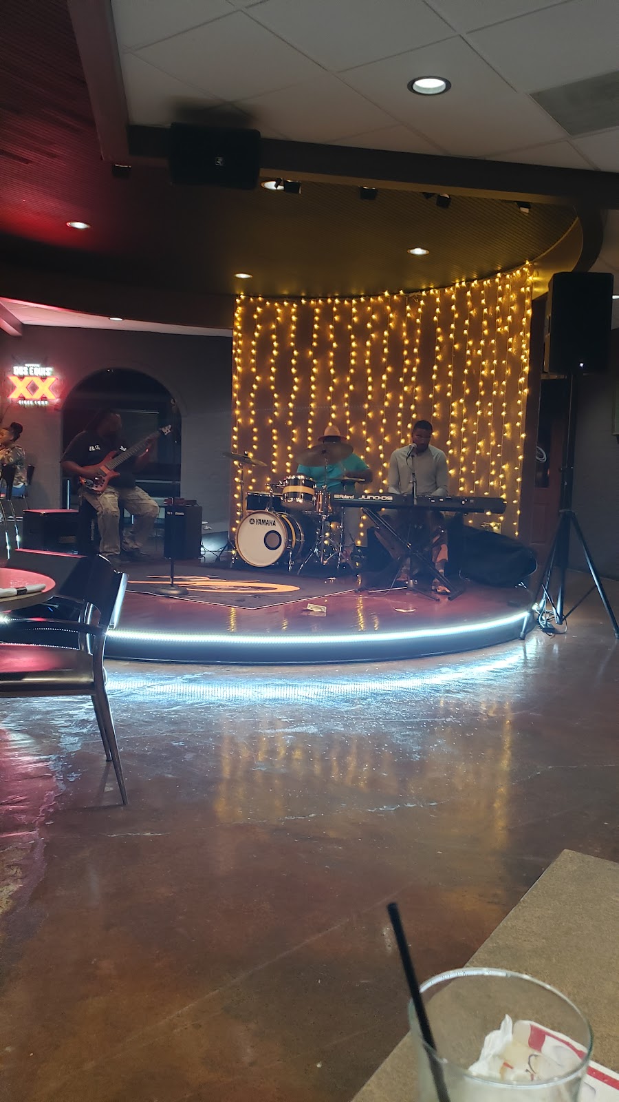 My Spot Dinner and Jazz | restaurant | 3557 Ridgeway Rd, Memphis, TN 38115, USA | 9014255773 OR +1 901-425-5773