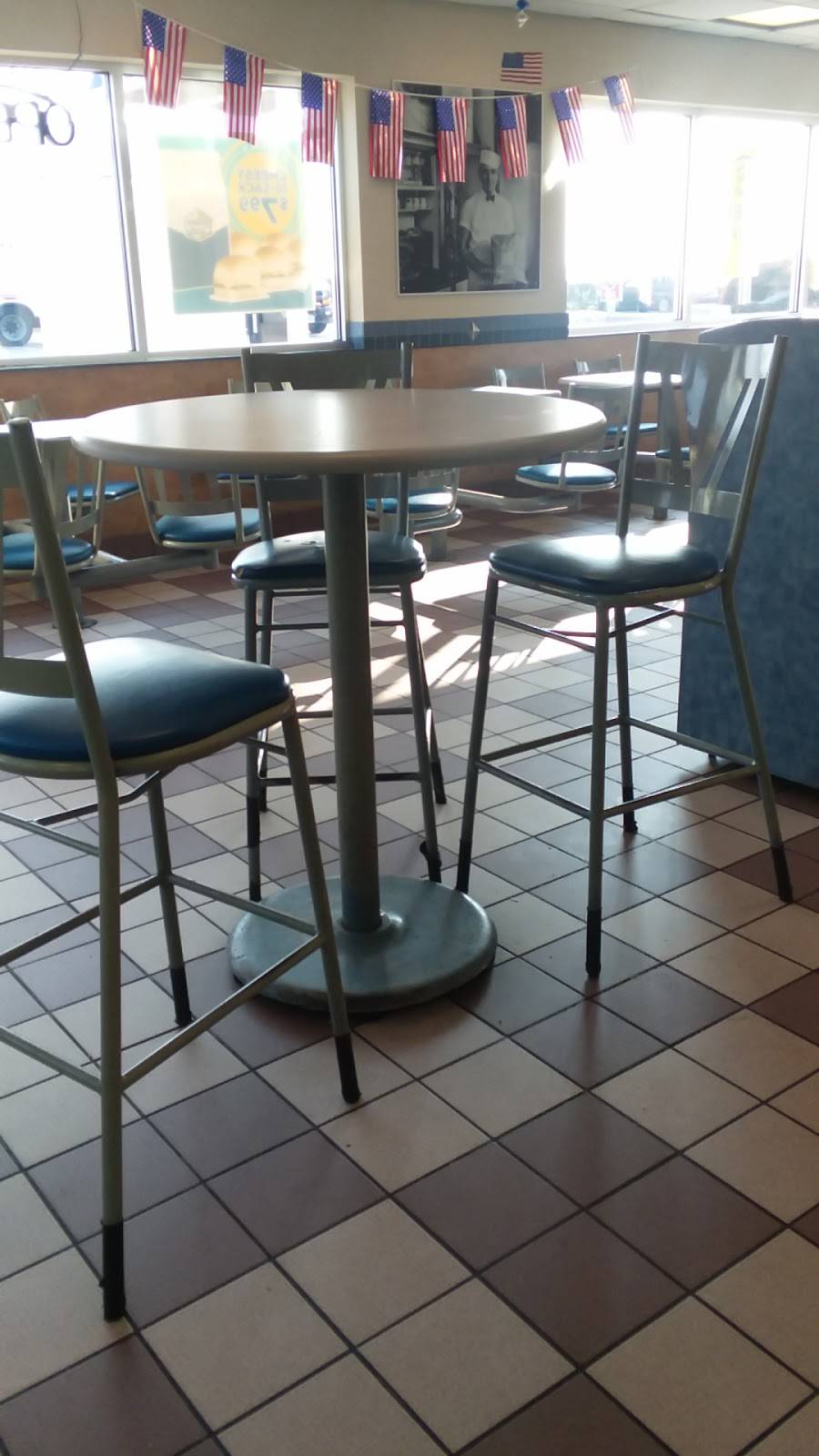 White Castle | restaurant | 125 Plaza Dr, Cold Spring, KY 41076, USA | 8594427698 OR +1 859-442-7698