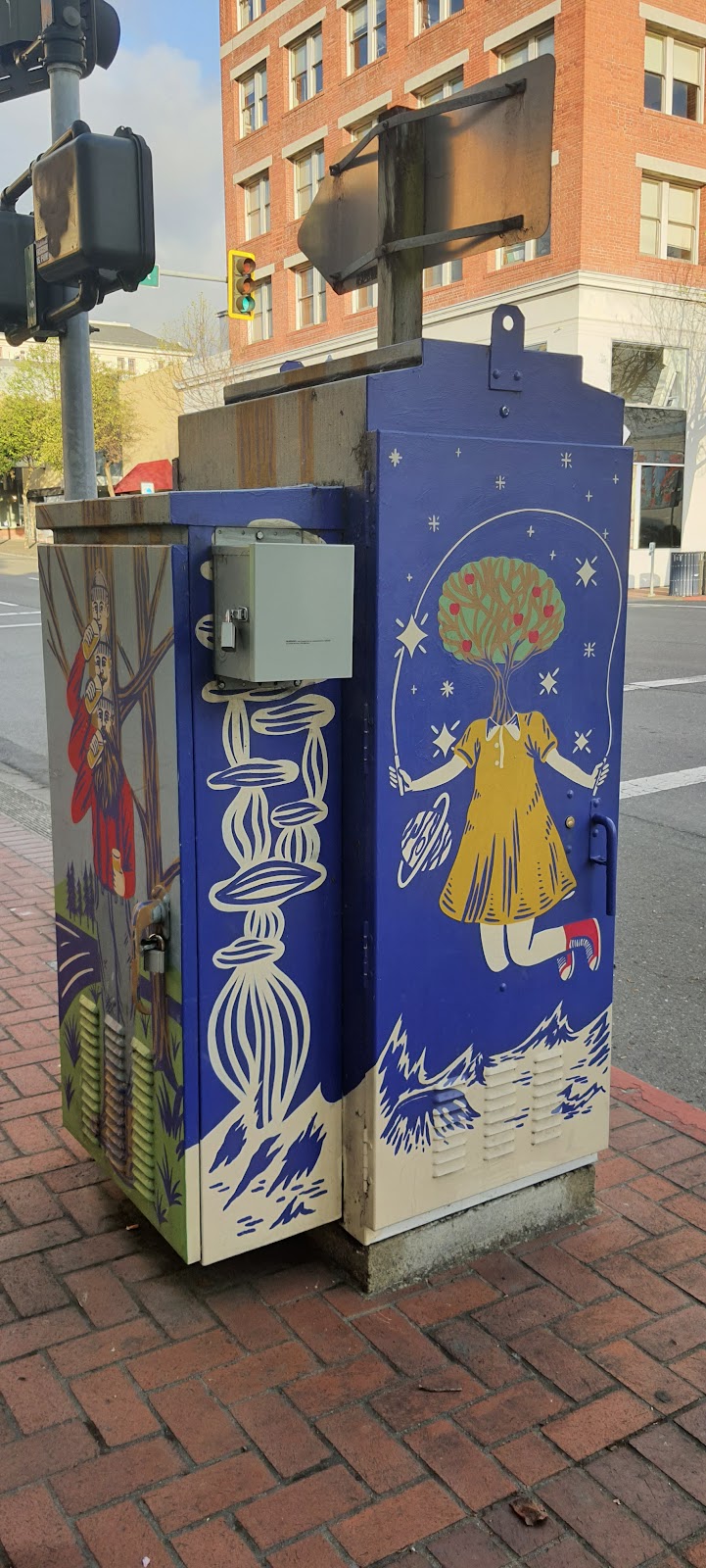 Dominos Pizza | meal takeaway | 500 5th St, Eureka, CA 95501, USA | 7074423030 OR +1 707-442-3030