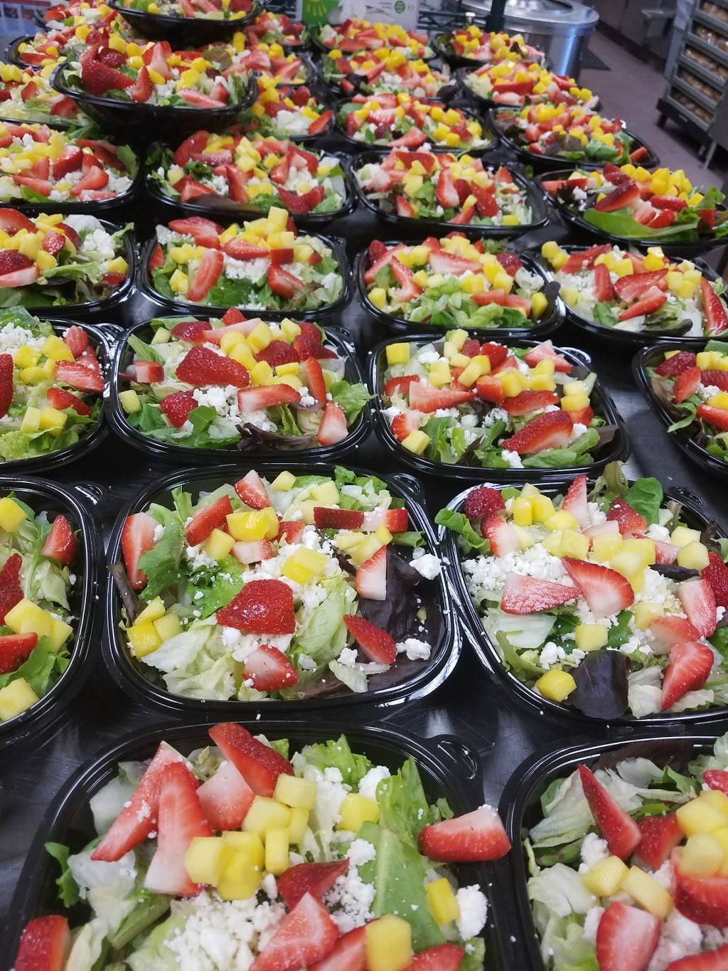 Wendys | restaurant | 168 E Main St, Islip, NY 11751, USA | 6312242790 OR +1 631-224-2790