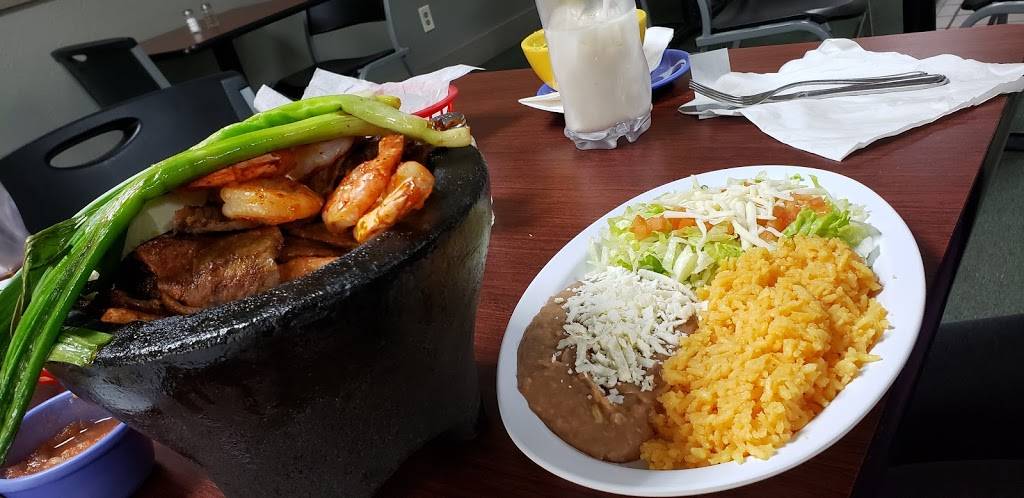 La Finca Mexican Restaurant | restaurant | 10412 Portage Rd, Portage, MI 49002, USA | 2692205300 OR +1 269-220-5300