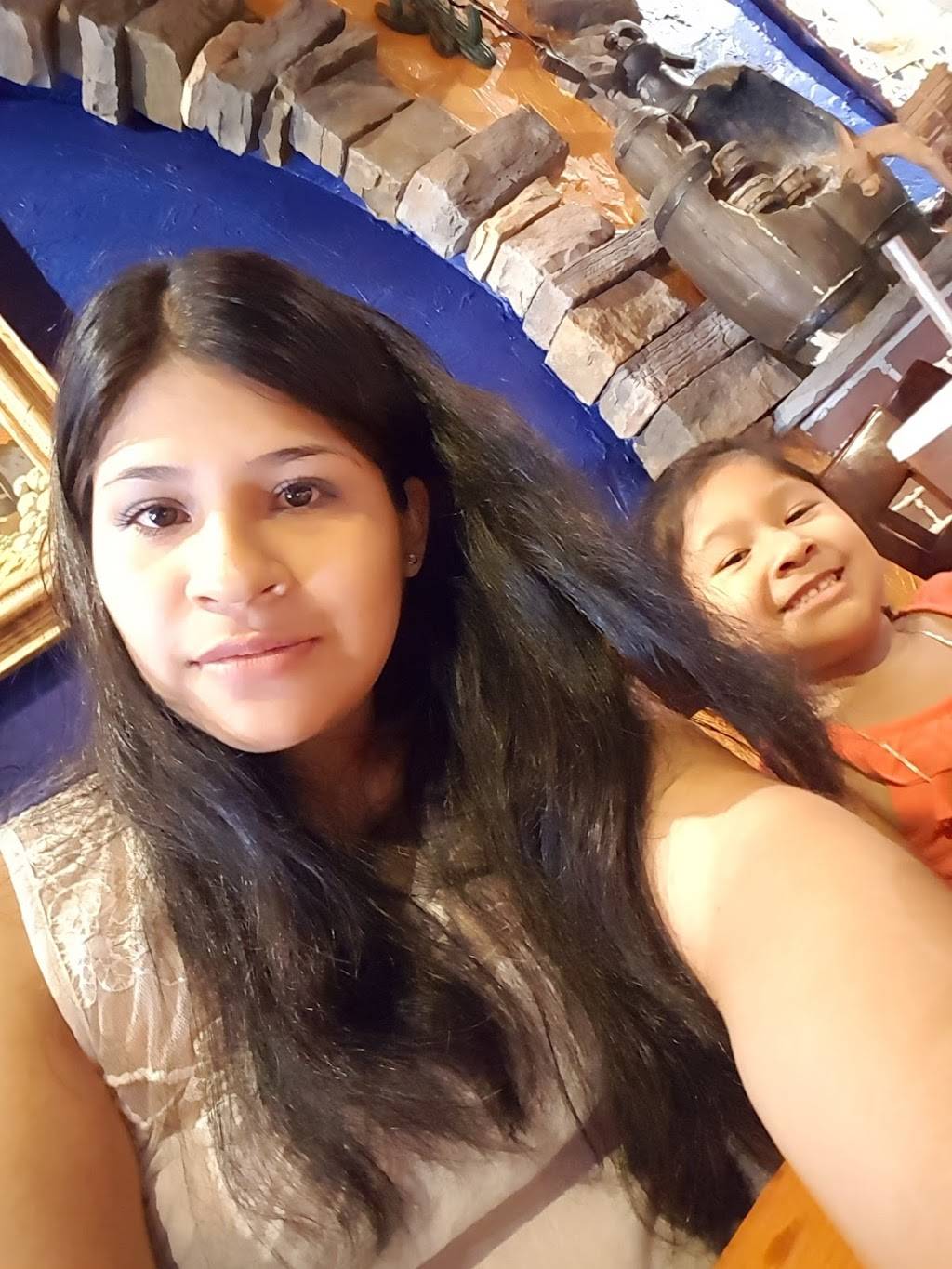 Taqueria El Chino | restaurant | 72 Centre Ave, New Rochelle, NY 10801, USA | 9146362197 OR +1 914-636-2197