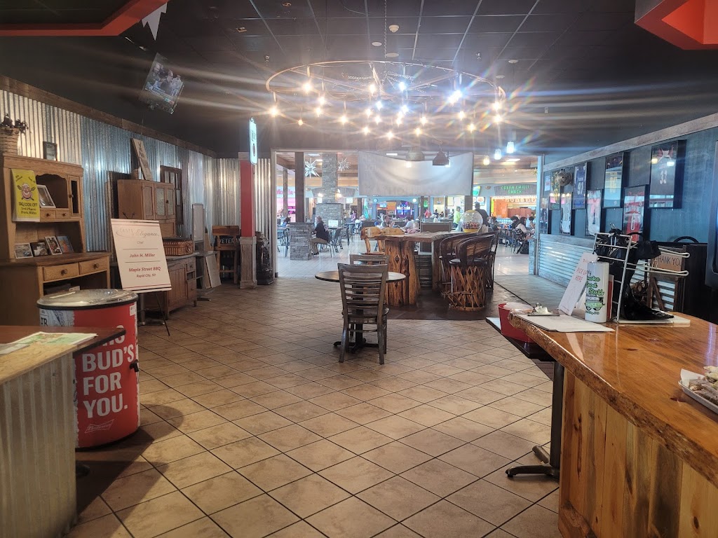 Maple Street BBQ | restaurant | 2200 N Maple Ave Suite 330, Rapid City, SD 57701, USA | 6057915400 OR +1 605-791-5400