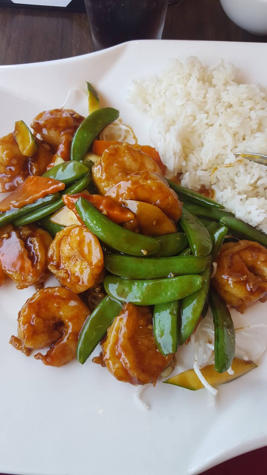 Komo | restaurant | 221 Bedford Ave, Bellmore, NY 11710, USA | 5167811899 OR +1 516-781-1899