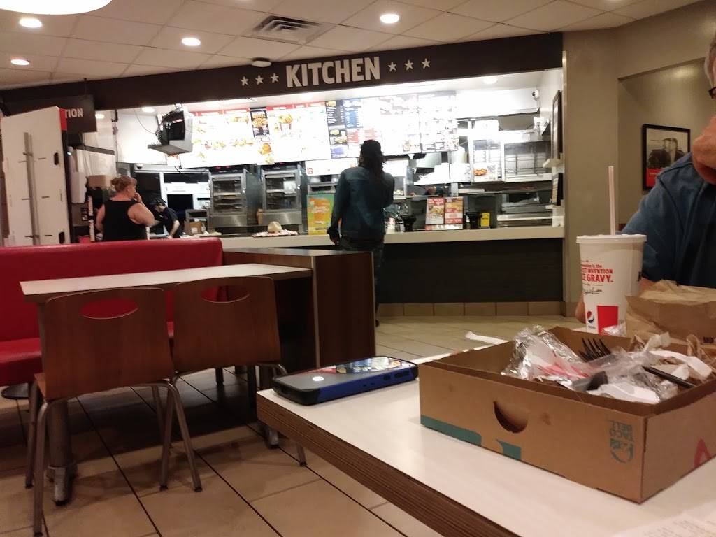 KFC | restaurant | 1924 E Irlo Bronson Memorial Hwy, Kissimmee, FL 34744, USA | 4079320950 OR +1 407-932-0950