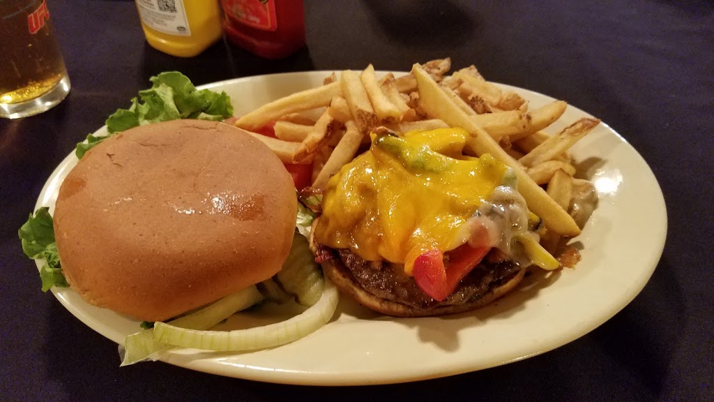 Cowboy Ranch House Bar & Restaurant | restaurant | 13500 E, UT-12, Bryce, UT 84764, USA | 4358345100 OR +1 435-834-5100