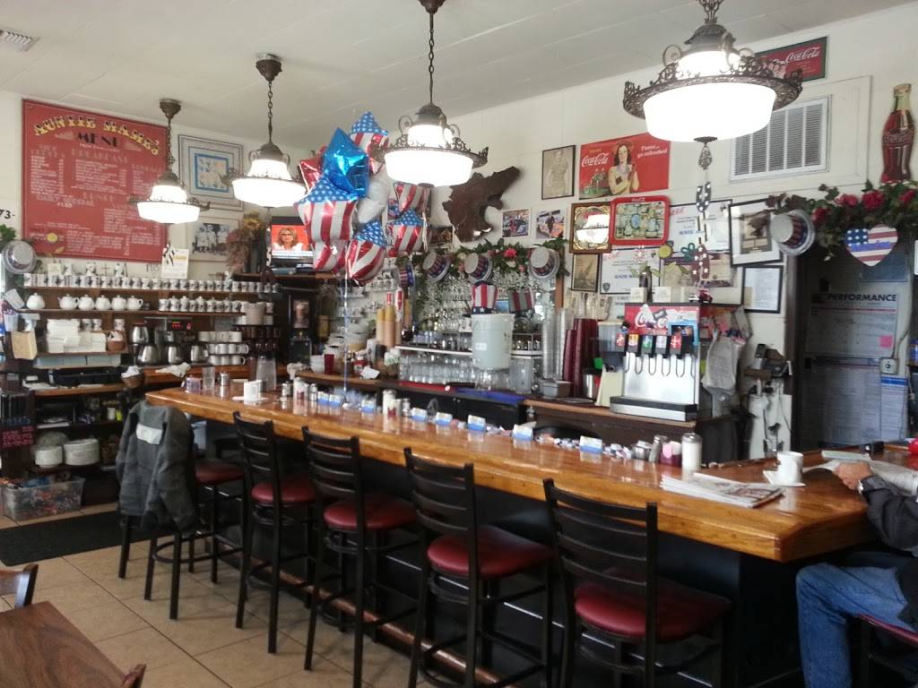 Auntie Mames | restaurant | 3103 Scotts Valley Dr, Scotts Valley, CA 95066, USA | 8314381840 OR +1 831-438-1840