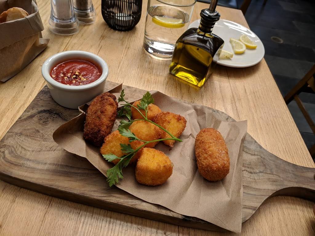 Obicà Mozzarella Bar Pizza e Cucina | restaurant | 606 Broadway, Santa Monica, CA 90401, USA | 3103936633 OR +1 310-393-6633