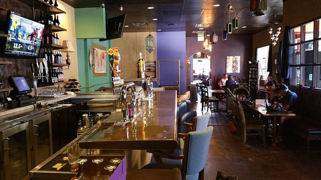 Les Amis Restaurant & Lounge | restaurant | 128 W Wilshire Ave, Fullerton, CA 92832, USA | 7145262100 OR +1 714-526-2100