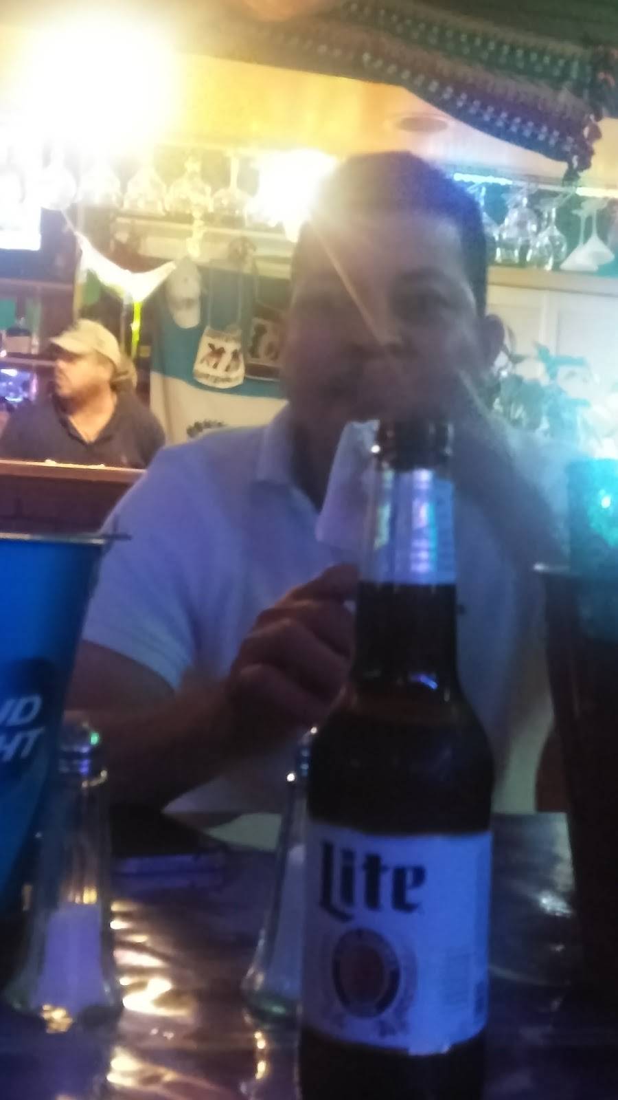 Restaurante El Manantial LLC | restaurant | 2618 N Pershing Dr, Arlington, VA 22201, USA | 7035222449 OR +1 703-522-2449