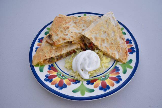 Taqueria Queretaro | restaurant | 14100 NE Sandy Blvd, Portland, OR 97230, USA | 3609807904 OR +1 360-980-7904