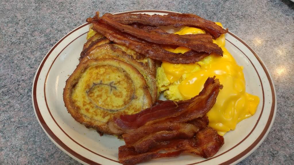 The New Oasis Family Restaurant | restaurant | 3074 N State Route 71, I-80, Ottawa, IL 61350, USA | 8154336730 OR +1 815-433-6730