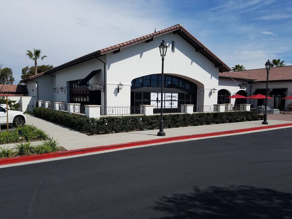 Kenwoods Kitchen and Tap | restaurant | 1555 Adams Ave #100, Costa Mesa, CA 92626, USA | 9095521800 OR +1 909-552-1800