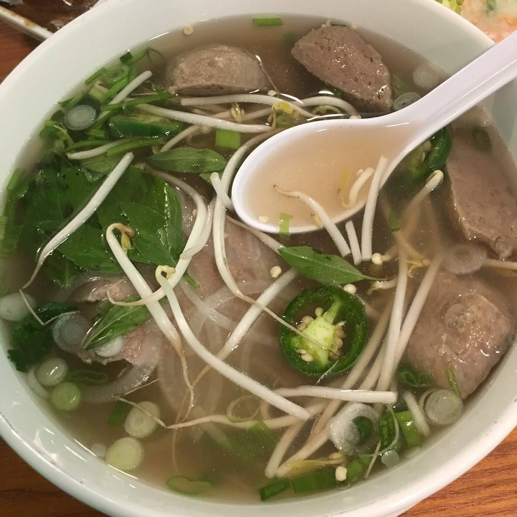 Vietnam Kitchen | restaurant | 248 Westwood Shopping Center, Fayetteville, NC 28314, USA | 9105009011 OR +1 910-500-9011